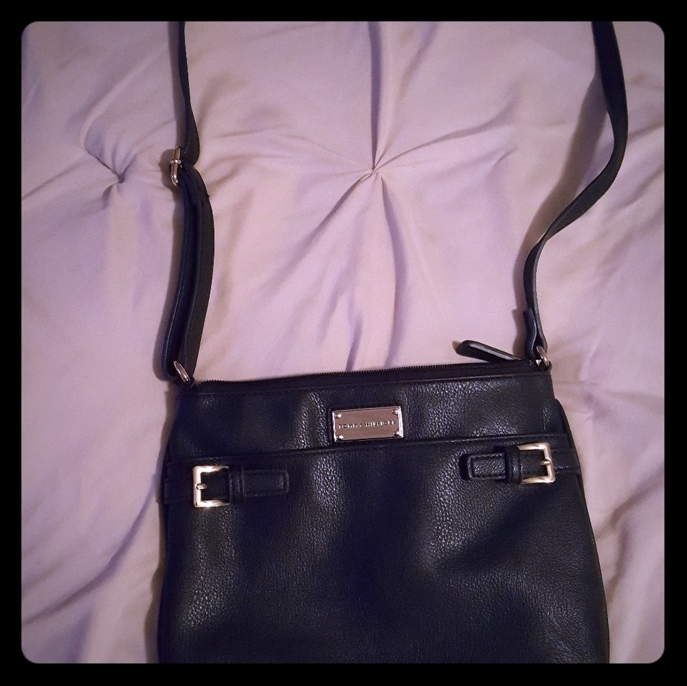 Tommy Hilfiger crossbody